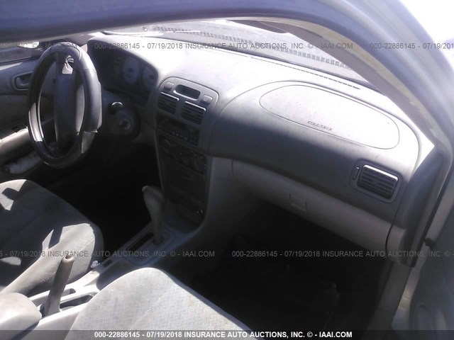 1NXBR12E3YZ358139 - 2000 TOYOTA COROLLA VE/CE/LE SILVER photo 5