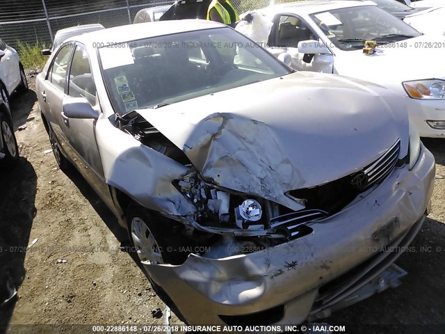 4T1BE32K75U410770 - 2005 TOYOTA CAMRY LE/XLE/SE 灰色 照片 1