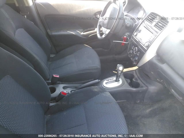 3N1CE2CP2GL402198 - 2016 NISSAN VERSA NOTE S/S PLUS/SV/SL/SR BLACK photo 5