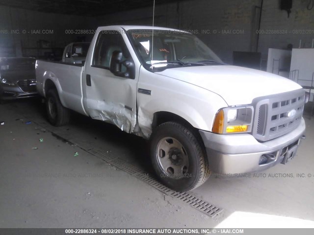 1FTWF30P15EC14335 - 2005 FORD F350 SRW SUPER DUTY WHITE photo 1