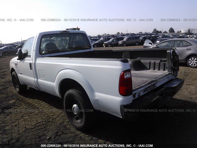 1FTWF30P15EC14335 - 2005 FORD F350 SRW SUPER DUTY WHITE photo 3