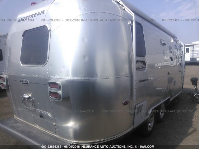 1STCPAG247J521556 - 2007 AIRSTREAM SAFARI  SILVER photo 4