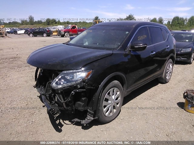 KNMAT2MT9FP588637 - 2015 NISSAN ROGUE S/SL/SV BLACK photo 2