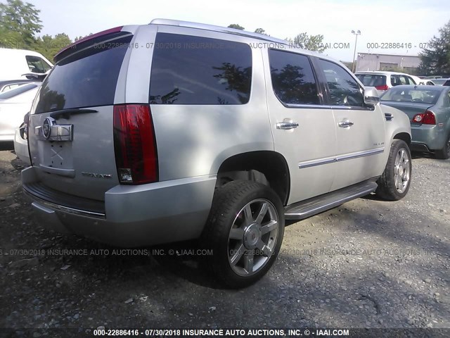 1GYUKBEF7AR111446 - 2010 CADILLAC ESCALADE LUXURY SILVER photo 4