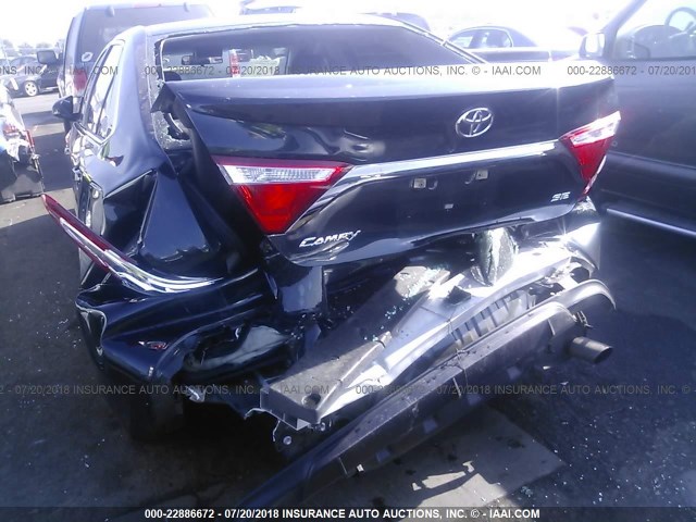 4T1BF1FK9GU212495 - 2016 TOYOTA CAMRY LE/XLE/SE/XSE 深蓝色 照片 6