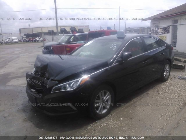 5NPE24AF3HH542623 - 2017 HYUNDAI SONATA SE BLACK photo 2