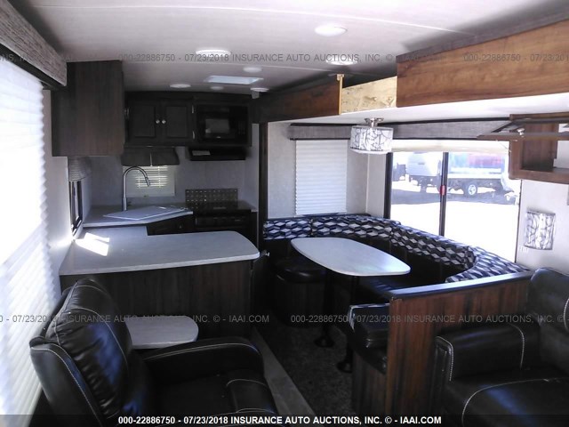 5SFNB3624JE381041 - 2018 HEARTLAND ULTRALITE  白色 照片 5