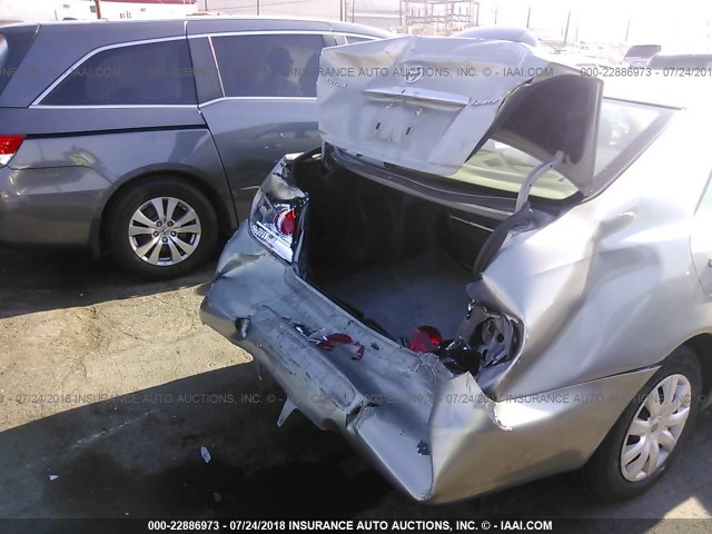 4T1BE32K45U542045 - 2005 TOYOTA CAMRY LE/XLE/SE Gümüş foto 6