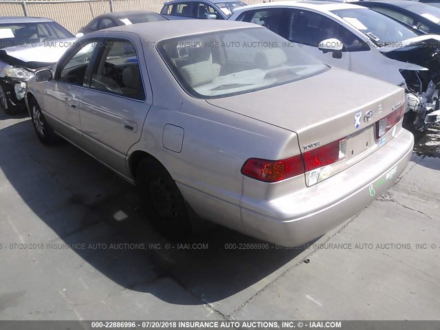 JT2BG22K510562601 - 2001 TOYOTA CAMRY CE/LE/XLE 棕色 照片 6