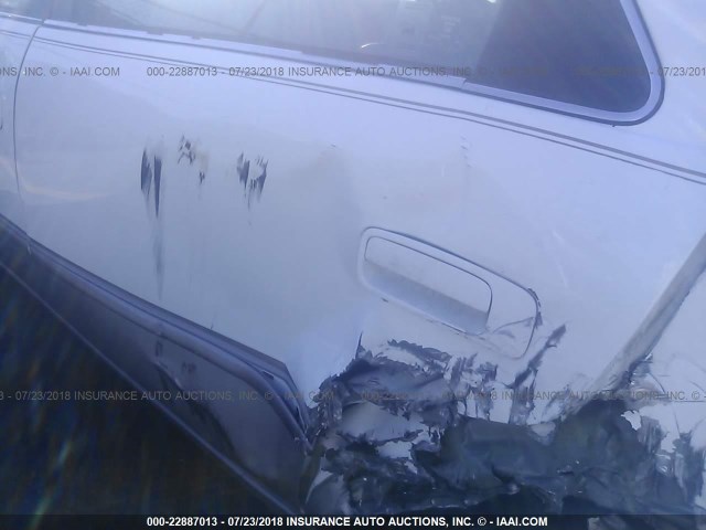 4T1BG22KXXU863045 - 1999 TOYOTA CAMRY CE/LE/XLE 白色 照片 6