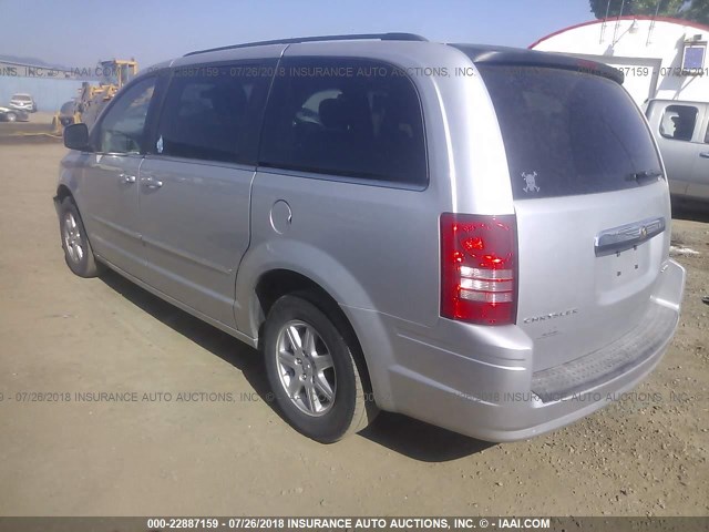 2A4RR5D16AR200721 - 2010 CHRYSLER TOWN & COUNTRY TOURING SILVER photo 3