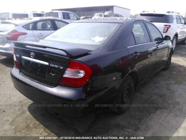 JTDBE32K820126412 - 2002 TOYOTA CAMRY LE/XLE/SE Bənövşəyi foto 4