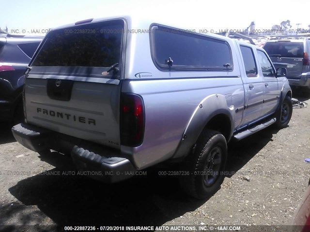 1N6ED29X42C307434 - 2002 NISSAN FRONTIER CREW CAB XE/CREW CAB SE SILVER photo 4