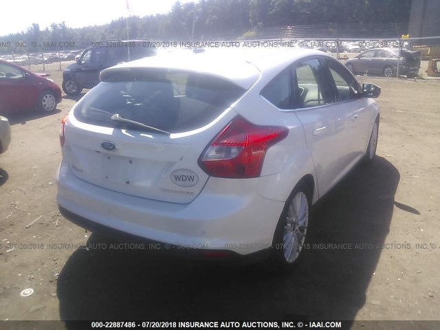 1FADP3N25DL198111 - 2013 FORD FOCUS TITANIUM GRAY photo 4