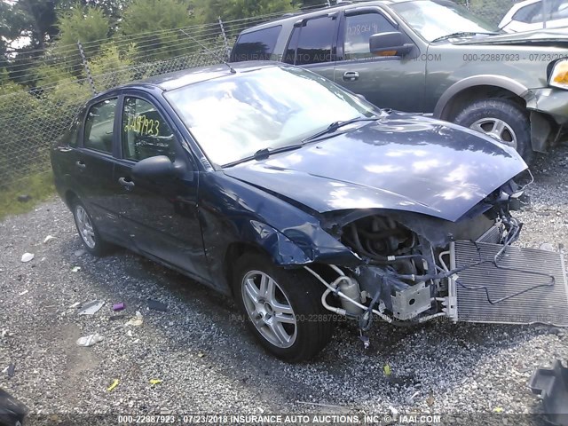 1FAFP34394W177764 - 2004 FORD FOCUS SE COMFORT/SE SPORT Dark Blue photo 1