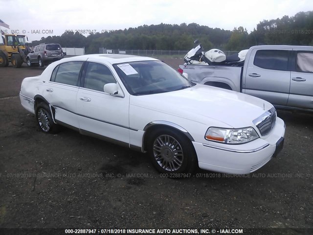 1LNHM82W27Y627281 - 2007 LINCOLN TOWN CAR SIGNATURE LIMITED WHITE photo 1