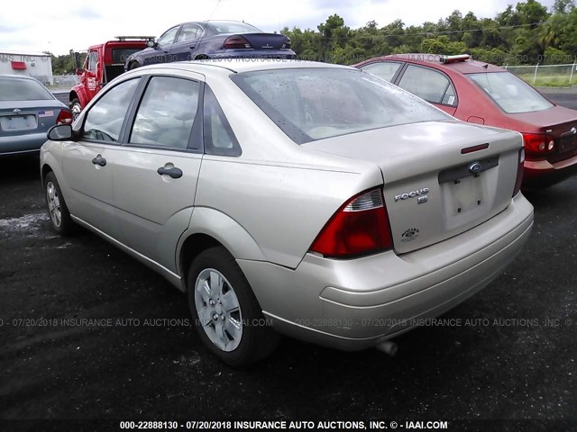 1FAFP34NX7W130782 - 2007 FORD FOCUS ZX4/S/SE/SES TAN photo 3