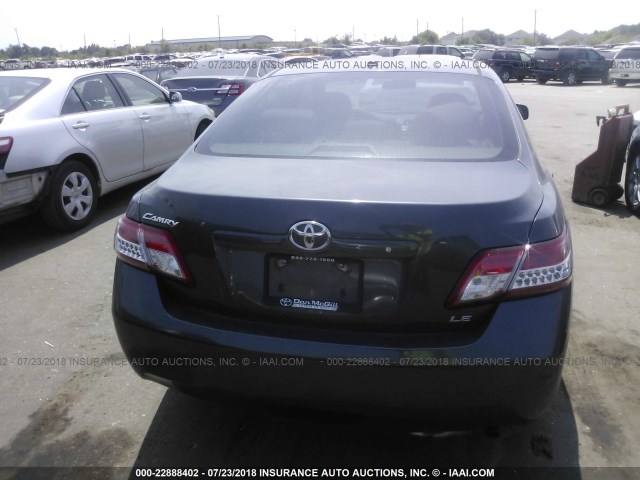 4T1BF3EK0BU223701 - 2011 TOYOTA CAMRY SE/LE/XLE GRAY photo 6