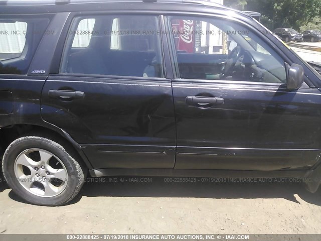 JF1SG65623H760267 - 2003 SUBARU FORESTER 2.5XS შავი ფოტო 6