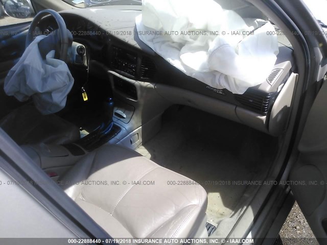 2G4WB55K621108833 - 2002 BUICK REGAL LS GOLD photo 5