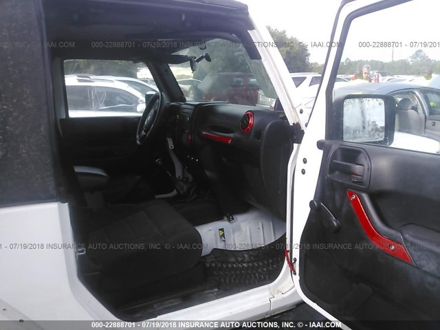 1J4AA2D12BL556158 - 2011 JEEP WRANGLER SPORT Ağ foto 5