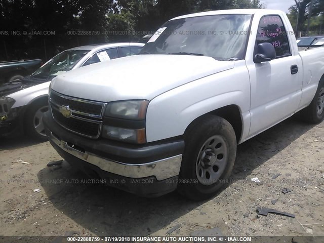 1GCEC14X97Z157560 - 2007 CHEVROLET SILVERADO C1500 CLASSIC WHITE photo 6