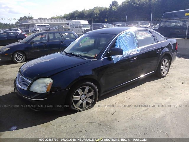 1FAHP24177G161644 - 2007 FORD FIVE HUNDRED SEL BLACK photo 2