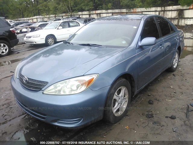 4T1BE32K42U524379 - 2002 TOYOTA CAMRY LE/XLE/SE Mavi foto 2
