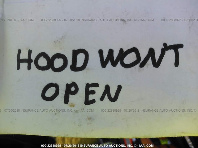 4T1CE38P25U515840 - 2005 TOYOTA CAMRY SOLARA SE/SLE WHITE photo 10