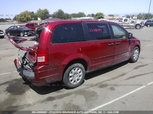 2A8HR44H58R727533 - 2008 CHRYSLER TOWN & COUNTRY LX MAROON photo 4