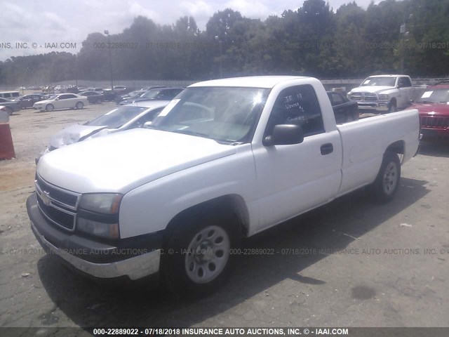 1GCEC14X37Z144982 - 2007 CHEVROLET SILVERADO C1500 CLASSIC WHITE photo 2