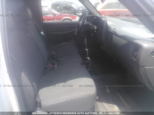 1GCEC14X37Z144982 - 2007 CHEVROLET SILVERADO C1500 CLASSIC WHITE photo 5