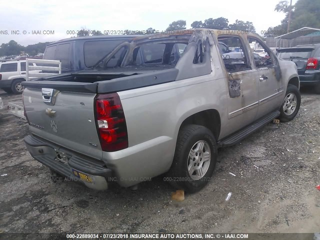 3GNEC12017G182580 - 2007 CHEVROLET AVALANCHE C1500 GOLD photo 4