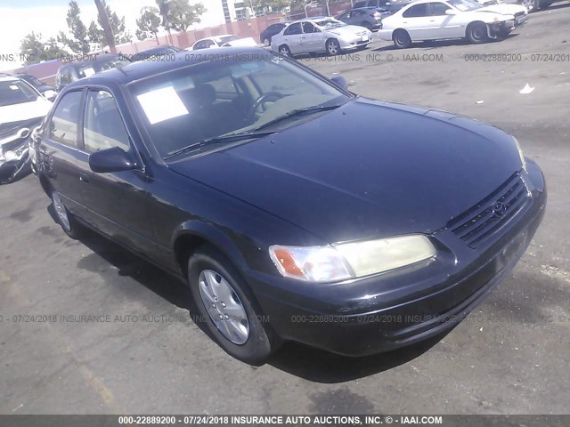 JT2BG22K3V0091070 - 1997 TOYOTA CAMRY LE/XLE 黑色 照片 1
