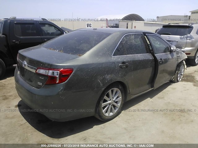 4T1BD1FK0DU084925 - 2013 TOYOTA CAMRY HYBRID/LE/XLE 绿色 照片 4