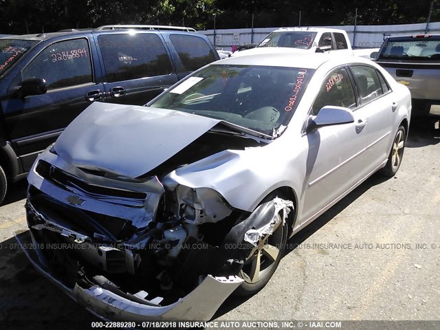 1G1ZC5E16BF198671 - 2011 CHEVROLET MALIBU 1LT 银色 照片 2