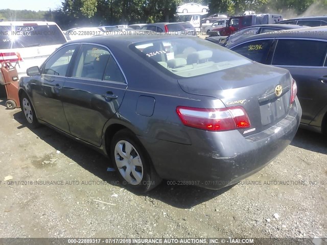 4T1BE46K27U071869 - 2007 TOYOTA CAMRY NEW GENERAT CE/LE/XLE/SE GRAY photo 3