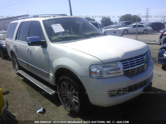 5LMFU28538LJ11073 - 2008 LINCOLN NAVIGATOR WHITE photo 1
