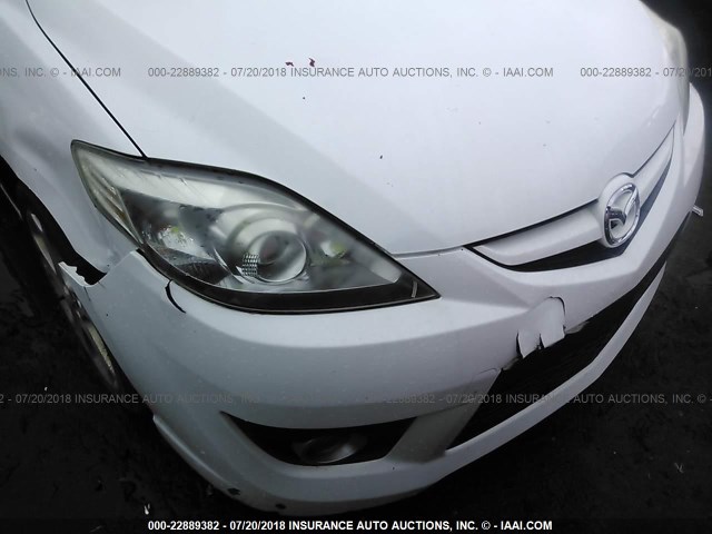 JM1CR293X80319560 - 2008 MAZDA 5 WHITE photo 6