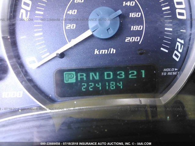 1GYEK63NX2R221379 - 2002 CADILLAC ESCALADE LUXURY მწვანე ფოტო 7