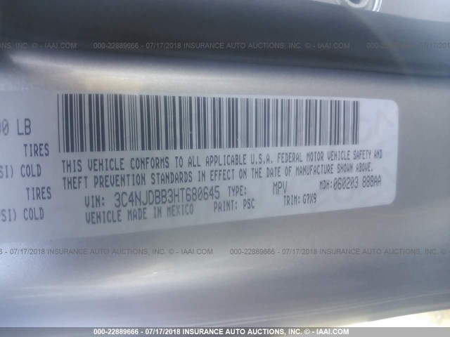 3C4NJDBB3HT680645 - 2017 JEEP COMPASS LATITUDE 银色 照片 9