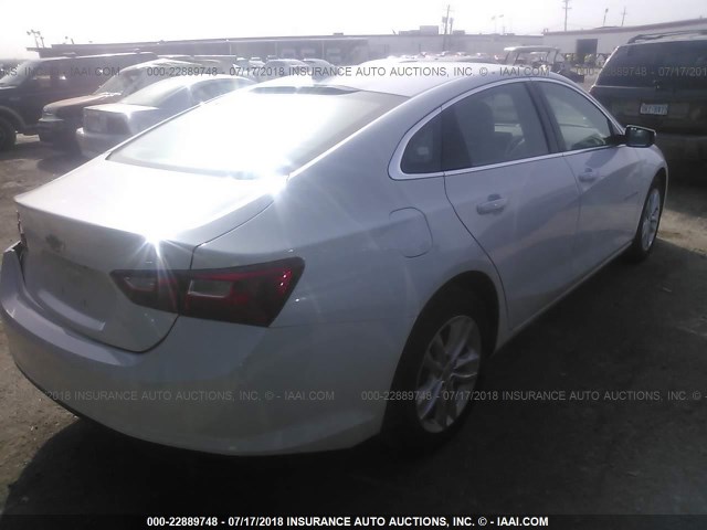 1G1ZD5ST1JF151484 - 2018 CHEVROLET MALIBU LT WHITE photo 4