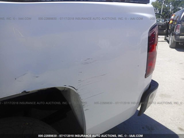 1GCEC14X67Z623140 - 2007 CHEVROLET SILVERADO C1500 CLASSIC WHITE photo 6