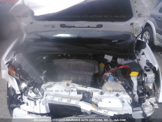 ZFBERFBT2F6198868 - 2015 RAM PROMASTER CITY SLT Սպիտակ լուսանկար 10