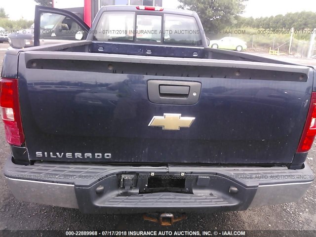 1GCEC14X78Z311944 - 2008 CHEVROLET SILVERADO C1500 BLUE photo 8