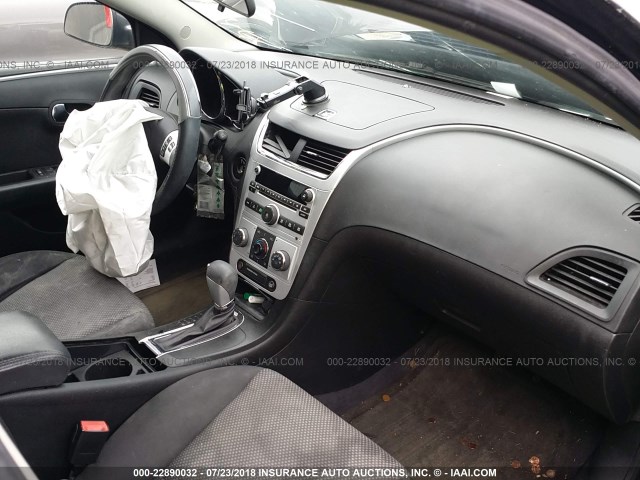 1G1ZC5EB2AF255262 - 2010 CHEVROLET MALIBU 1LT 灰色 照片 5