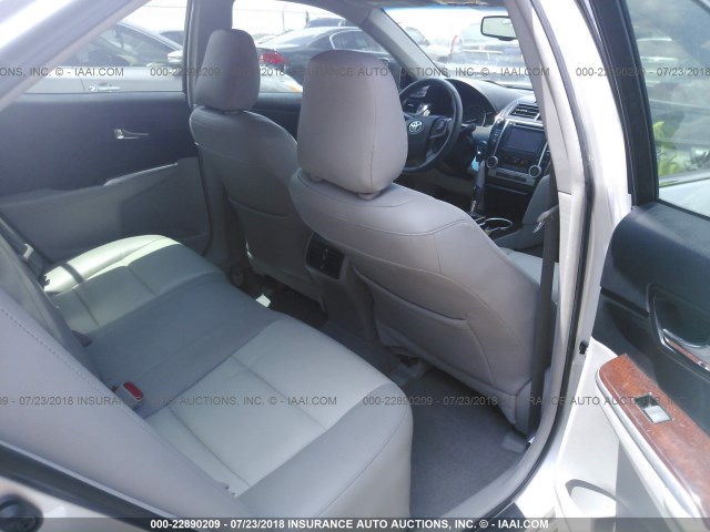 4T4BF1FK3ER347653 - 2014 TOYOTA CAMRY L/SE/LE/XLE Gümüş foto 8