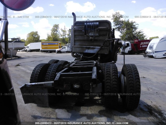 1FUJBDCG11PH07160 - 2001 FREIGHTLINER CLASSIC LEGACY FLD120 BLUE photo 8