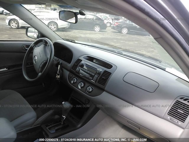 4T1BE32K05U639680 - 2005 TOYOTA CAMRY LE/XLE/SE Boz foto 5