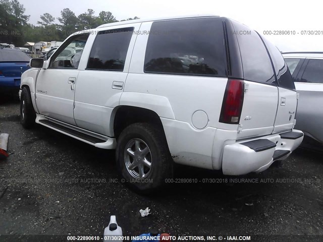1GYEK63R3YR211904 - 2000 CADILLAC ESCALADE LUXURY თეთრი ფოტო 3